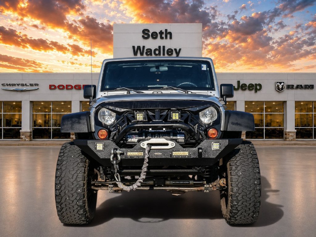 Used 2010 Jeep Wrangler Unlimited Sport AWD/4WD image 2