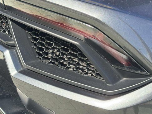Used 2018 Lamborghini Huracan LP 580-2 RWD image 17
