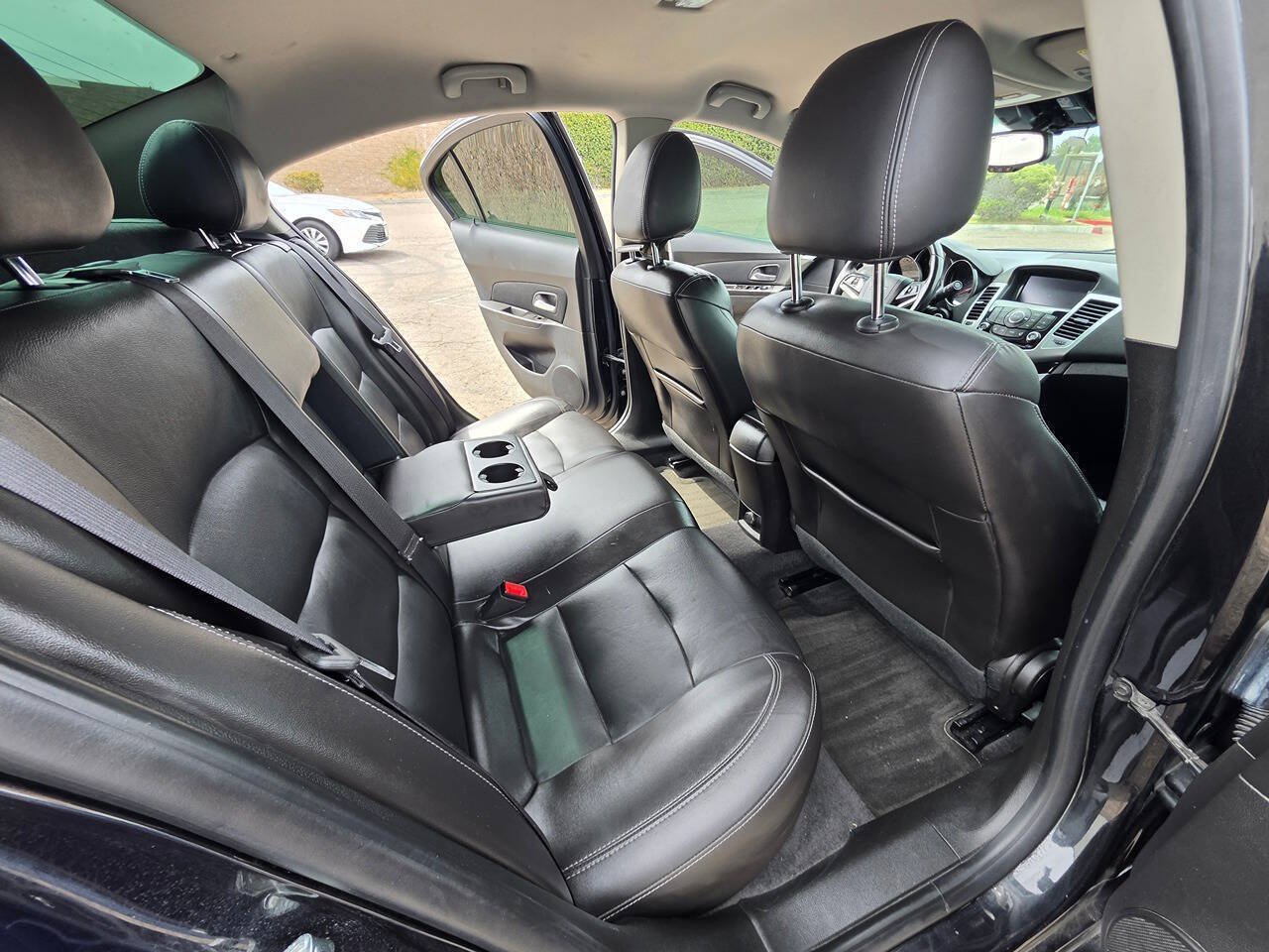 Used 2015 Chevrolet Cruze LT FWD image 27