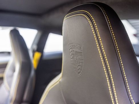 Certified 2026 Porsche 911 Carrera 4 GTS AWD/4WD image 22