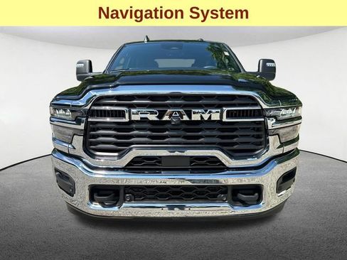 Certified 2025 RAM 2500 Big Horn AWD/4WD image 4