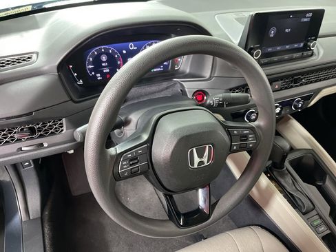 Used 2024 Honda Accord LX image 25