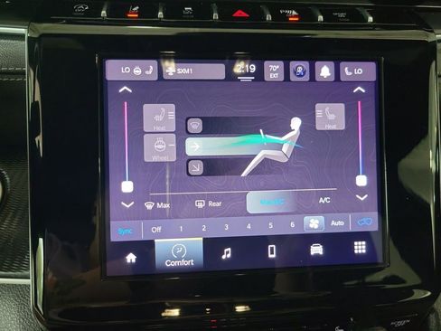 Used 2024 Jeep Grand Cherokee Altitude image 56