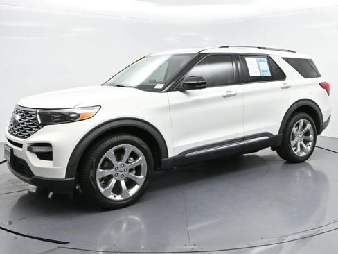 Used 2020 Ford Explorer Platinum w/ Premium Technology Package AWD/4WD image 4