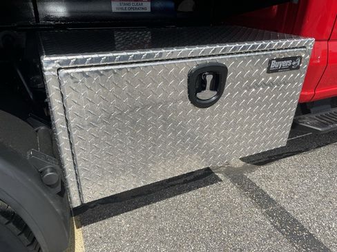 New 2025 Ford F450 XL w/ XL Chrome Package image 20