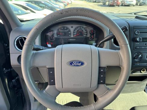 Used 2006 Ford F150 XLT image 14