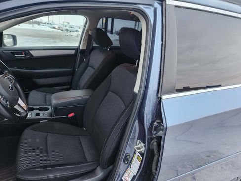 Used 2016 Subaru Outback 2.5i Premium image 10