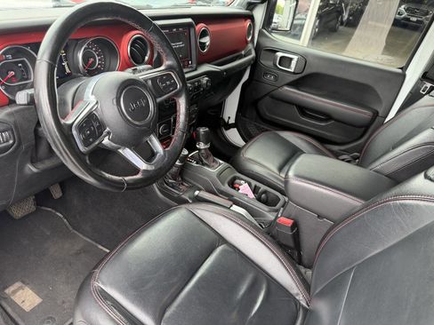 Used 2020 Jeep Wrangler Unlimited Rubicon AWD/4WD image 17