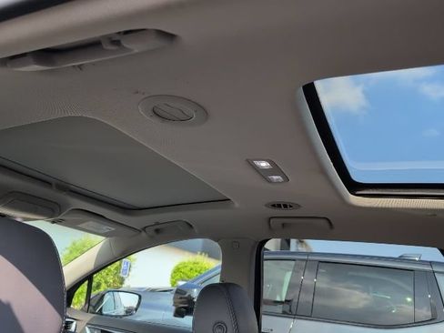 Used 2020 Buick Enclave Essence w/ Sport Touring Edition AWD/4WD image 3