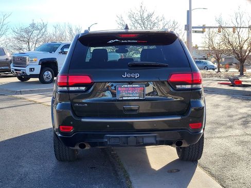 Used 2017 Jeep Grand Cherokee Limited 75th Anniversary AWD/4WD image 5