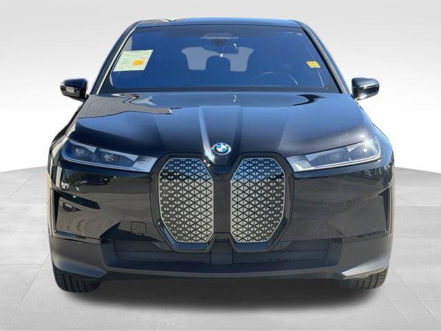 Certified 2024 BMW iX xDrive50 w/ Premium Package AWD/4WD image 13