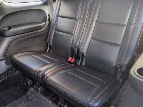 Used 2016 Dodge Durango R/T w/ Technology Group image 28