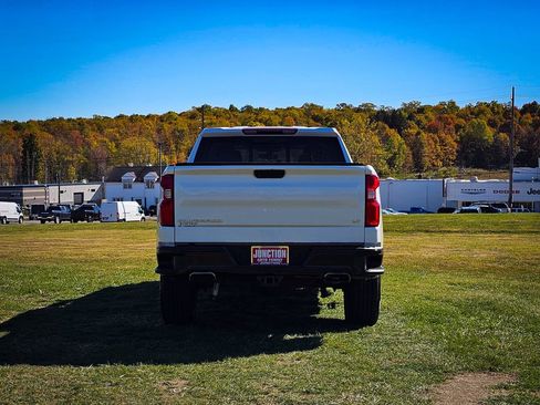 Used 2020 Chevrolet Silverado 1500 LT Trail Boss image 5