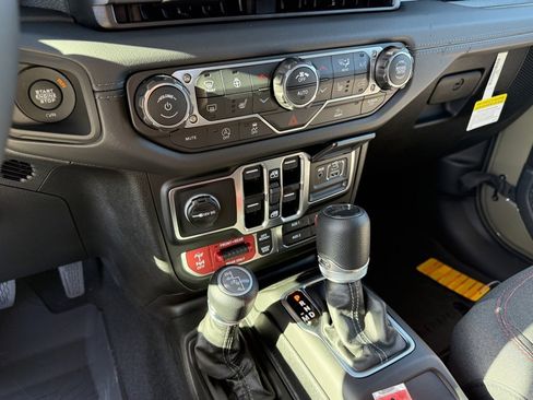 New 2026 Jeep Gladiator Rubicon image 21