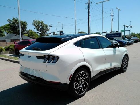 Used 2021 Ford Mustang Mach-E GT w/ GT Performance Edition AWD/4WD image 8