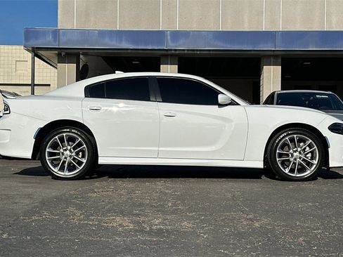 Used 2022 Dodge Charger GT image 3