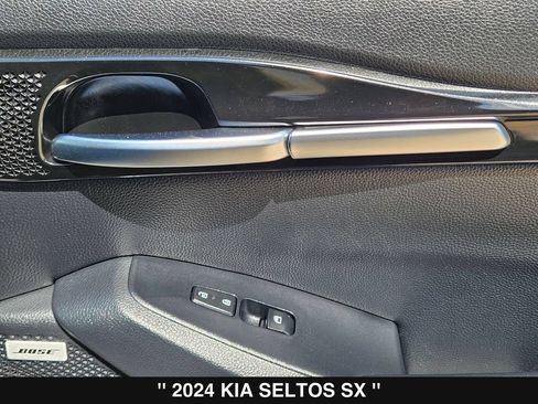 Used 2024 Kia Seltos SX AWD/4WD image 32
