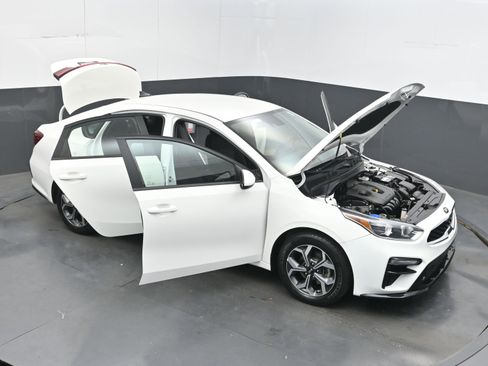 Used 2021 Kia Forte LXS FWD image 37
