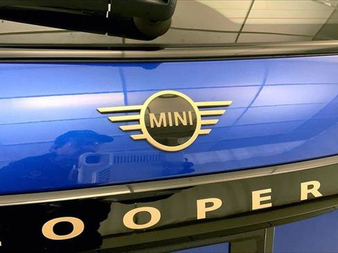 Used 2025 MINI Cooper S image 7
