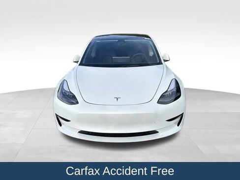 Used 2023 Tesla Model 3 Standard Range RWD image 2