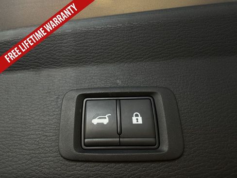 Used 2024 Mitsubishi Outlander FWD image 40