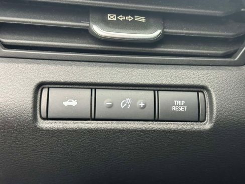 Used 2025 Nissan Altima 2.5 S image 18