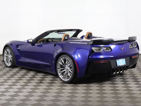Used 2018 Chevrolet Corvette Z06 image 11