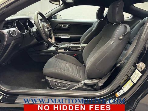 Used 2015 Ford Mustang GT RWD image 12