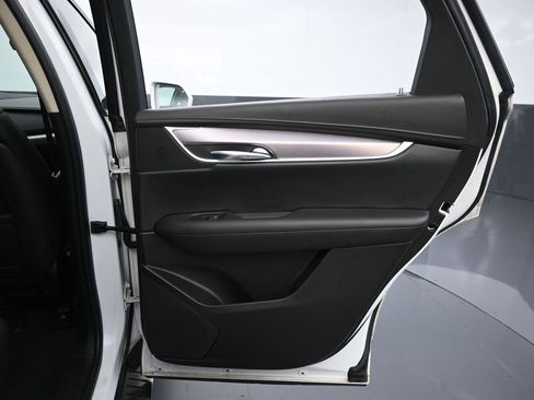 Used 2018 Cadillac XT5 Luxury w/ LPO, Sport Package image 29
