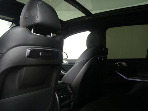 Used 2024 BMW X5 xDrive40i w/ M Sport Package AWD/4WD image 16