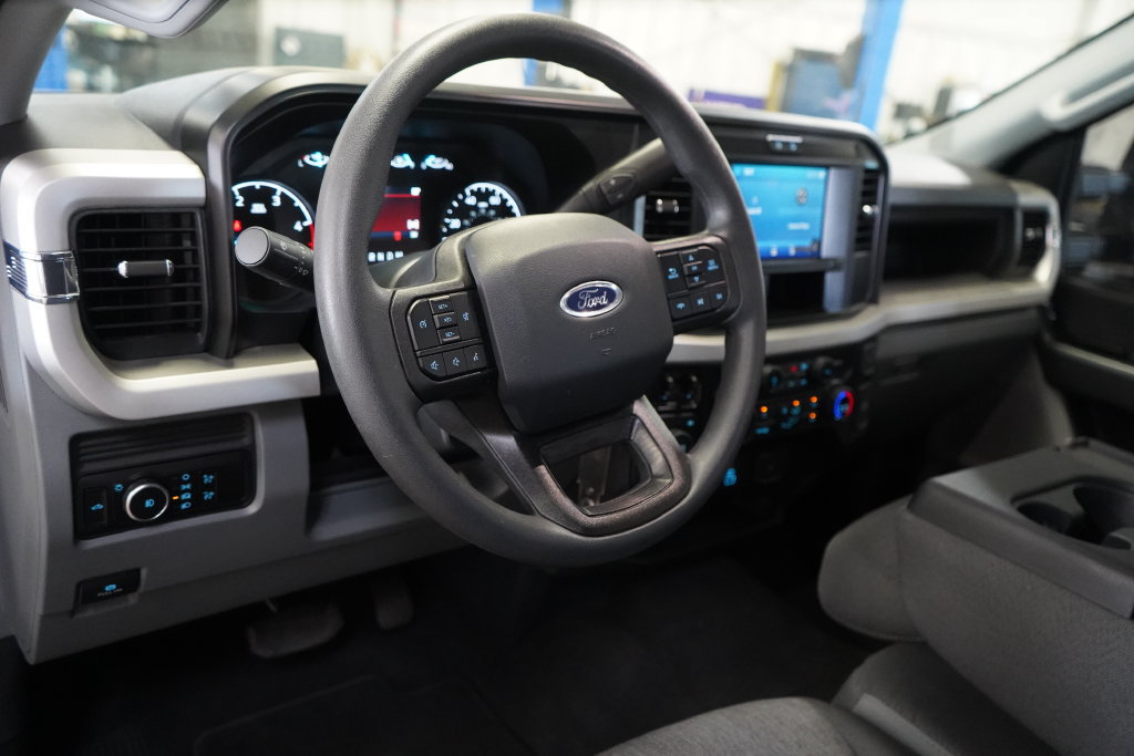New 2026 Ford F250 XL w/ STX Appearance Package AWD/4WD image 20