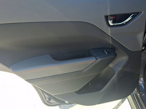 New 2026 Subaru Crosstrek 2.5i Limited AWD/4WD image 8