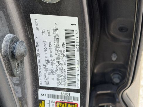 Used 2021 Toyota Tacoma SR5 RWD image 29