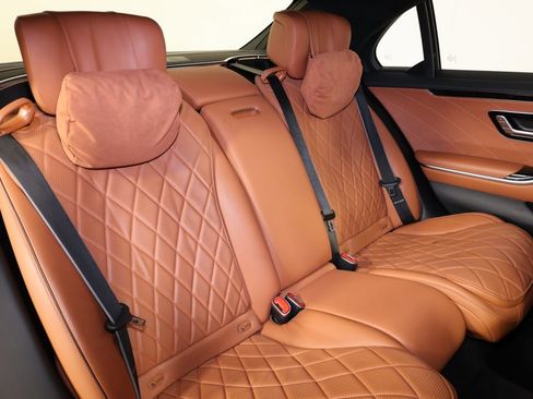 Used 2022 Mercedes-Benz S 580 4MATIC Sedan image 43