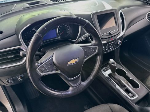 Used 2019 Chevrolet Equinox LT AWD/4WD image 11
