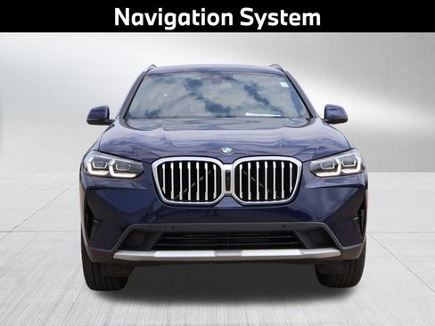 Used 2023 BMW X3 xDrive30i w/ Premium Package AWD/4WD image 3