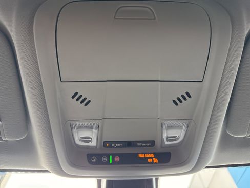 New 2025 Chevrolet Blazer LT w/ Midnight/Sport Edition image 25