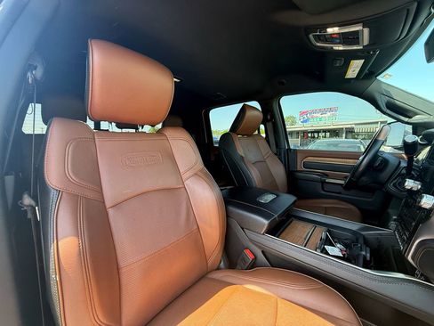 Used 2020 RAM 2500 Limited AWD/4WD image 24