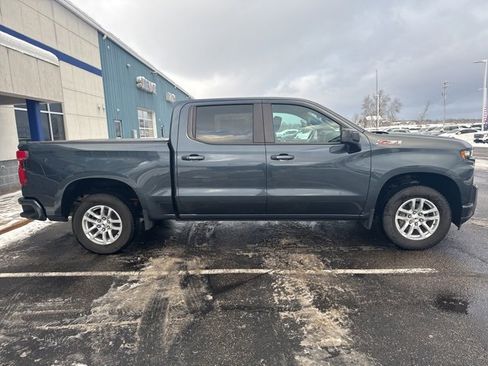 Used 2019 Chevrolet Silverado 1500 RST image 2