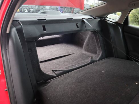 Used 2019 Honda Civic LX image 40