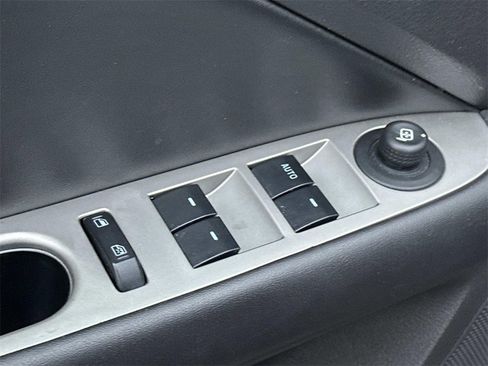 Used 2010 Ford Fusion SEL image 16