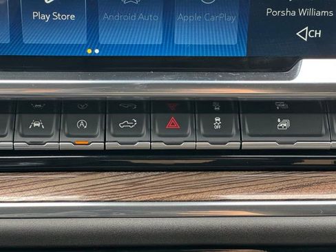 Certified 2025 Chevrolet Silverado 1500 LT AWD/4WD image 11