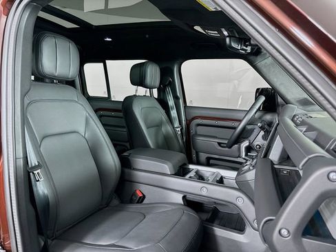 Used 2025 Land Rover Defender 110 Sedona Red Edition image 28