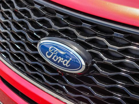 Certified 2023 Ford Explorer ST w/ Equipment Group 401A image 11