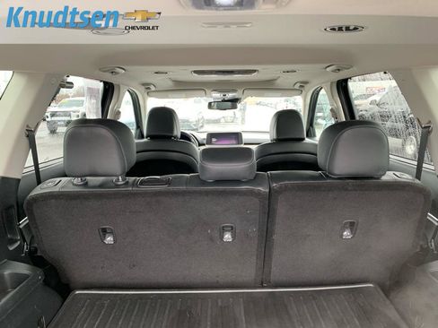 Used 2022 Kia Telluride EX w/ Towing Package image 15