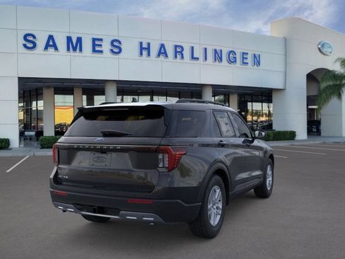 New 2026 Ford Explorer Active w/ Active Comfort Package RWD image 8
