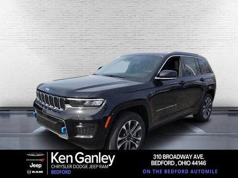 New 2024 Jeep Grand Cherokee Overland w/ Luxury Tech Group IV image 1