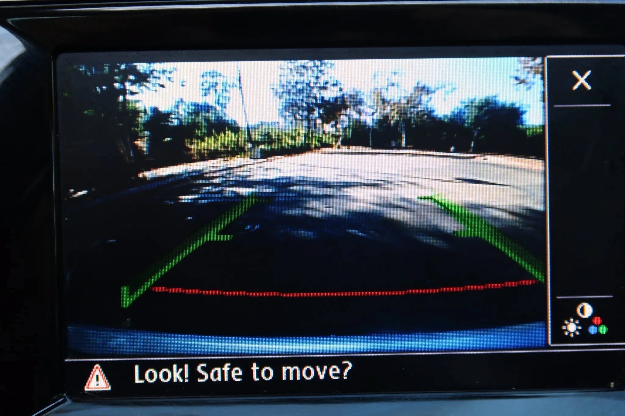 Used 2015 Volkswagen Golf SEL FWD image 28