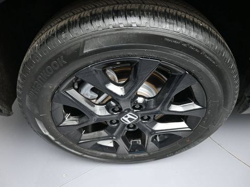 Certified 2024 Honda HR-V Sport image 12