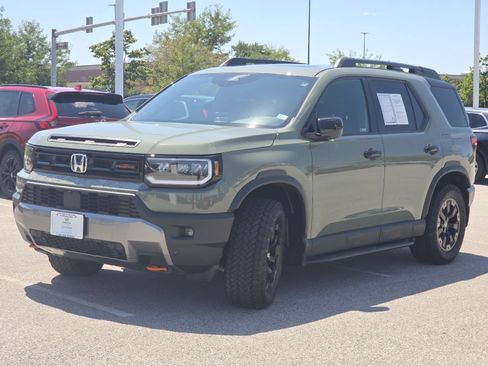 Certified 2026 Honda Passport TrailSport Elite image 12